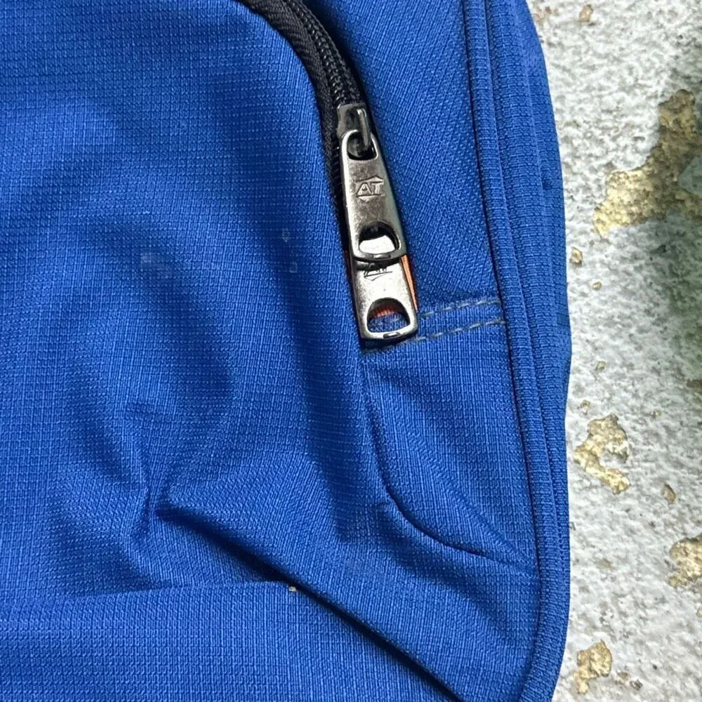 American Tourister Unisex Blue Travel Organizer Carrier Satchel Bag